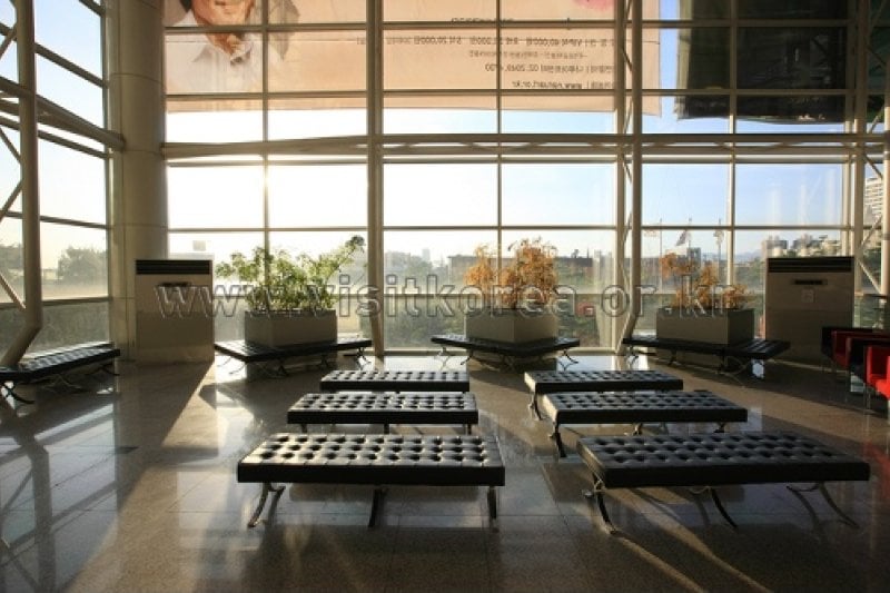 Naru Culture &amp; Arts Center (나루아트센터) (10/27)