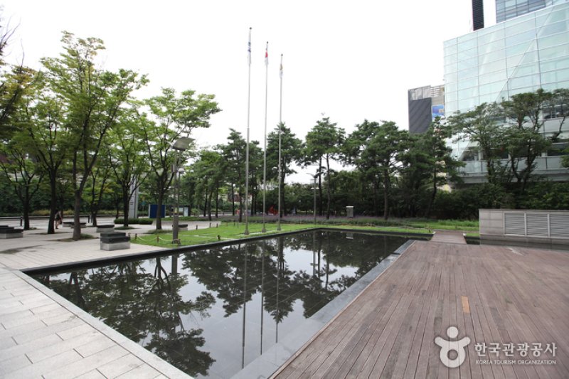 Naru Culture &amp; Arts Center (나루아트센터) (21/27)