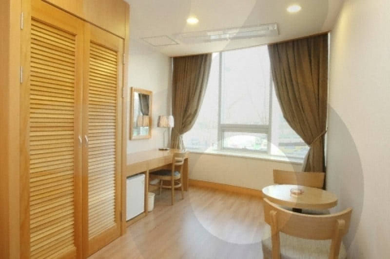 Hotel River Park  (9/19)