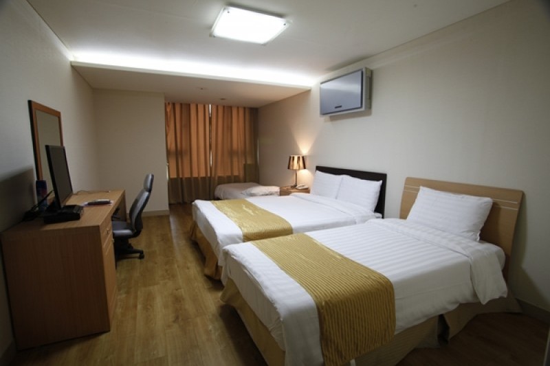 Hyundai Serviced residence - Goodstay  (8/27)