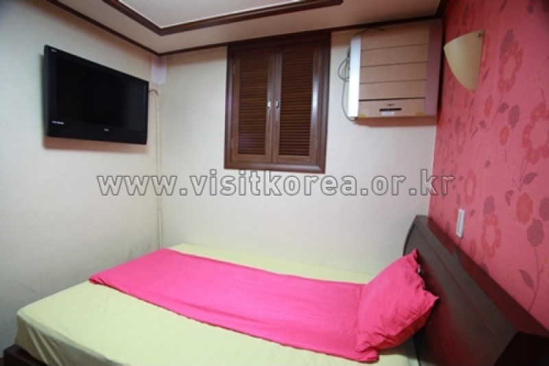 Ultari House - Goodstay  (7/14)