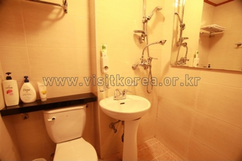 Ultari House - Goodstay  (10/14)