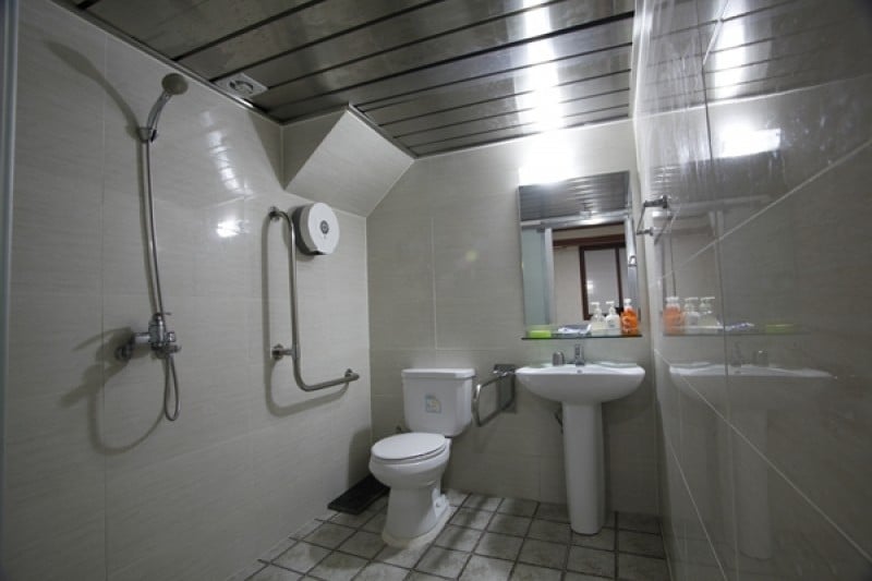 Rainbow Hotel -  Goodstay  (9/22)
