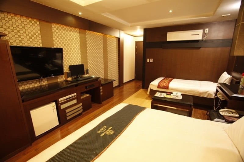 Kobos Hotel - Goodstay  (3/15)