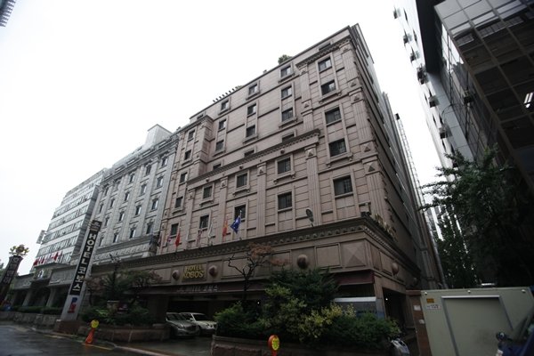 Kobos Hotel