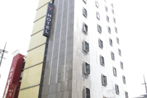 Y Hotel