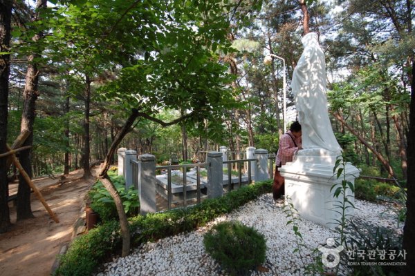 Samseongsan Holy Ground