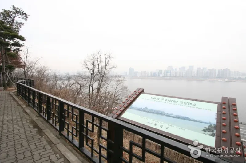 Hyosajeong Pavilion  (5/5)