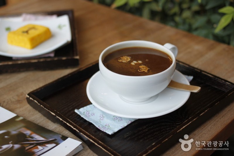 Areumdaun Cha Bangmulgwan  (23/39)