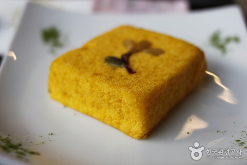 Areumdaun Cha Bangmulgwan  (27/39)