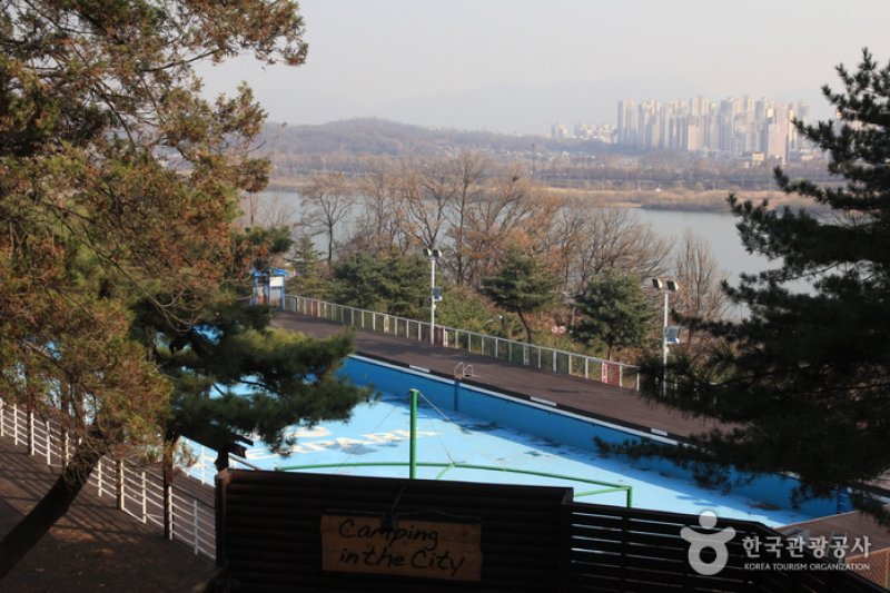 Sheraton Walkerhill Riverpark  (3/5)
