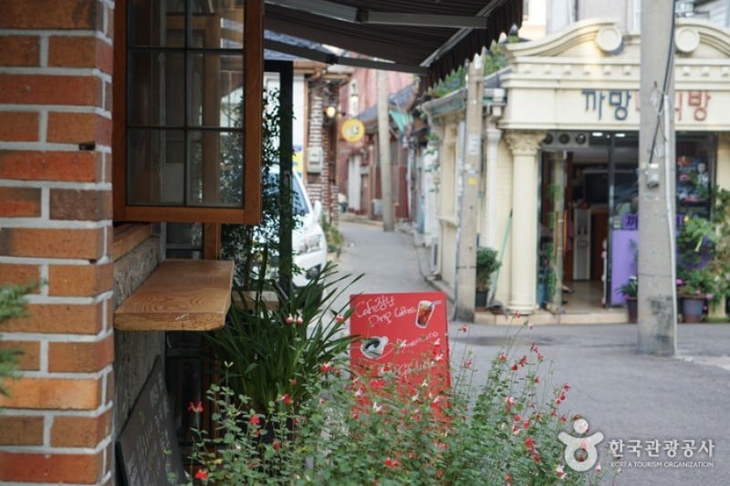 Seochon Village  (2/8)