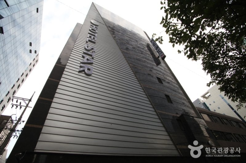 Hotel Star - Goodstay  (1/16)