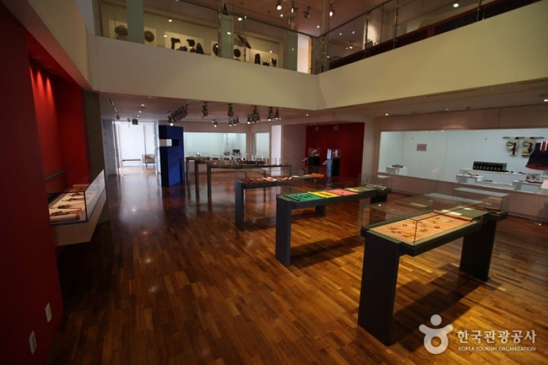 Coreana Art &amp; Culture Complex  (6/12)