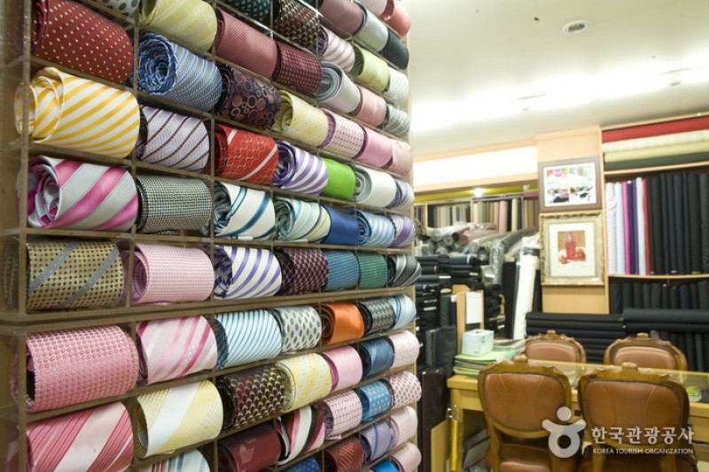 Hilton Tailor  (9/11)
