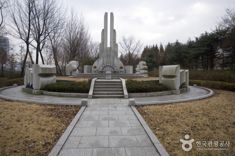 Yangjae Citizens' Park  (79/85)