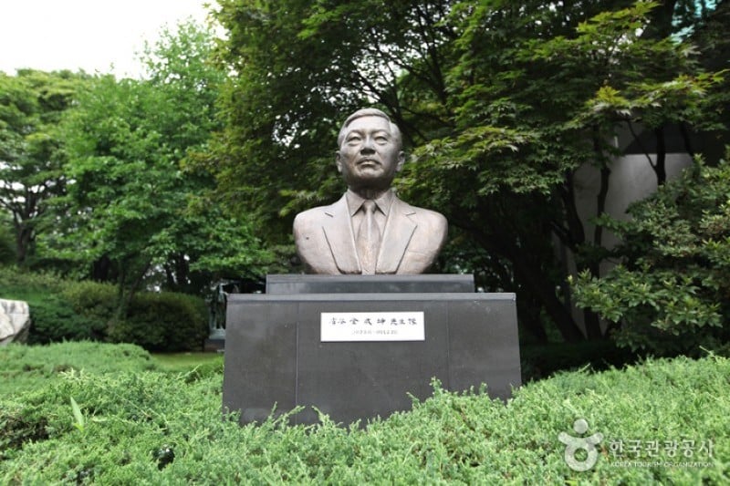 Sungkok Art Museum  (1/11)