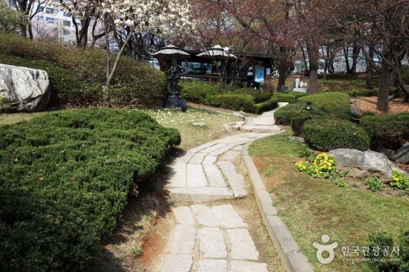Sungkok Art Museum  (9/11)