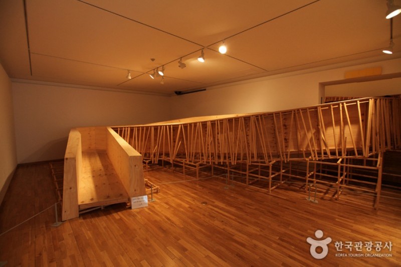 Kumho Museum of Art  (3/8)