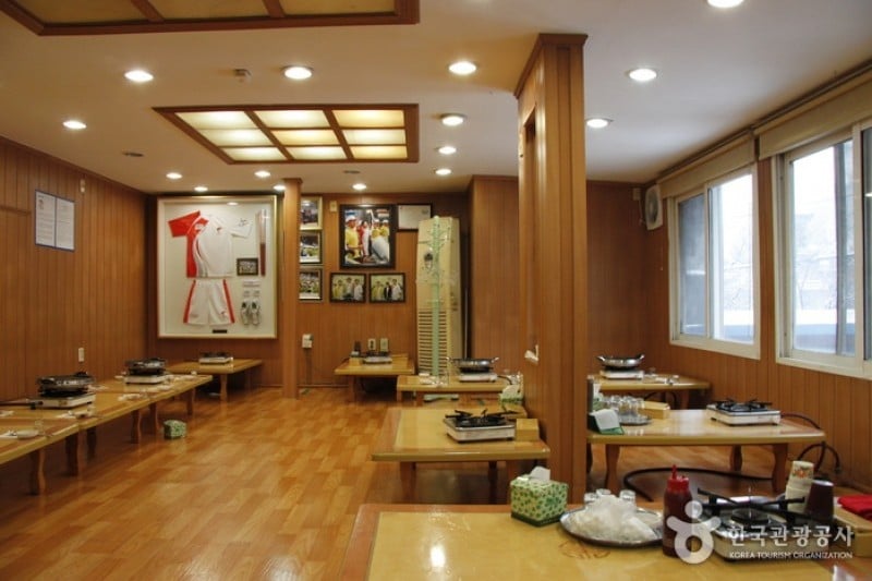 Jinju Hall  (15/18)