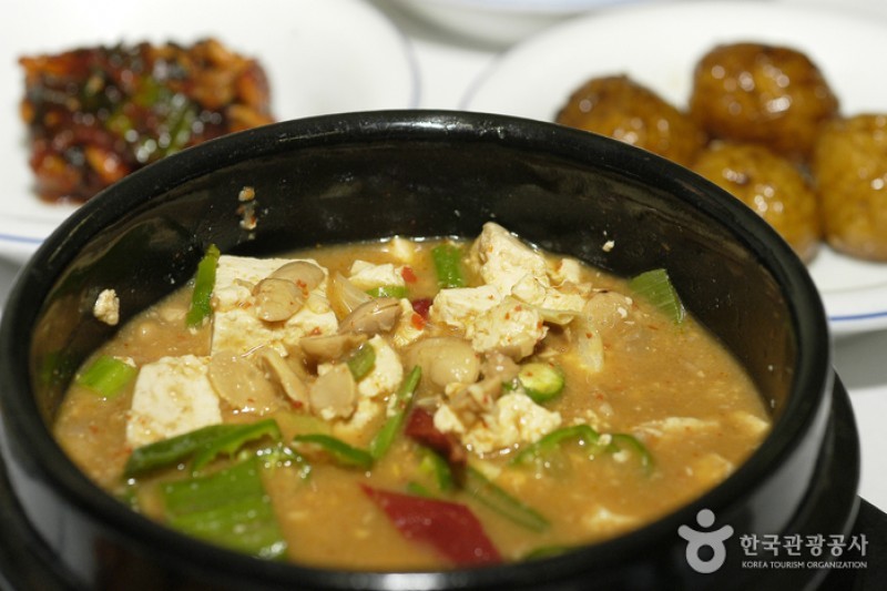 Jeil Bean Restaurant  (3/6)