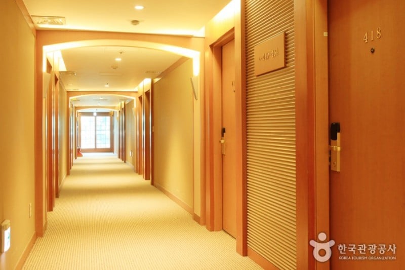 Pacific Hotel  (3/18)