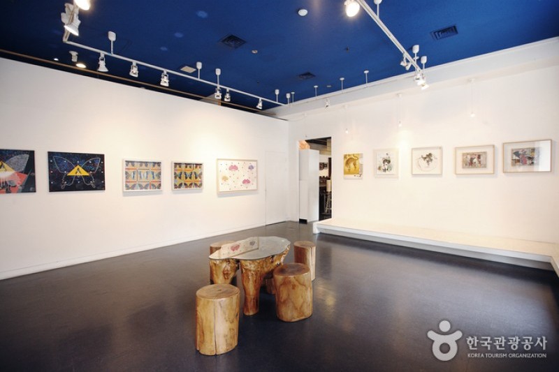 Seoul Art Center Gongpyeong Gallery  (5/6)