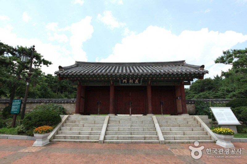 Hyochang Park  (2/10)