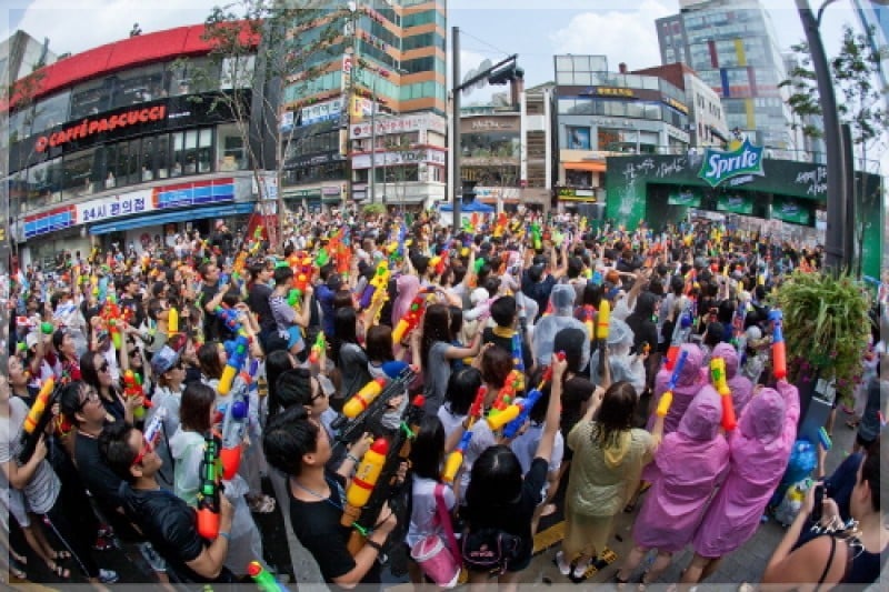 Water Gun Fight Festival   (4/23)