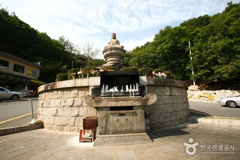 Doseonsa Temple  (2/18)