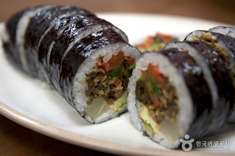 Bangbae Gimbap (2/15)