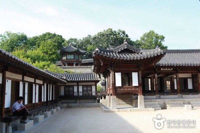 Nakseonjae Hall (낙선재) (5/20)
