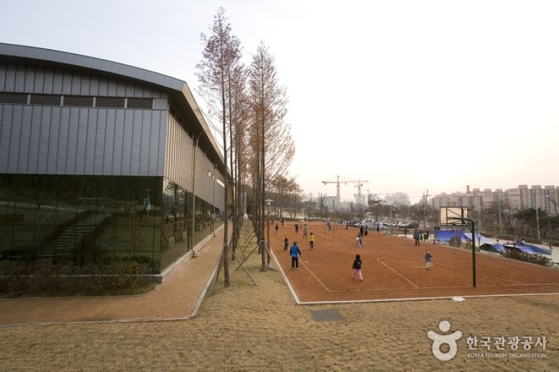 Iljasan Mountain Natural Park (일자산자연공원) (5/12)