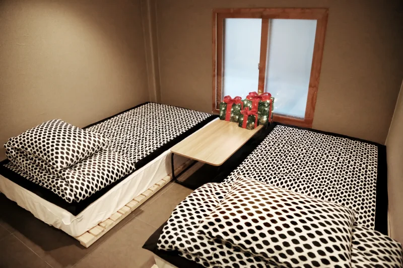 KPOPSTAY II  (6/9)