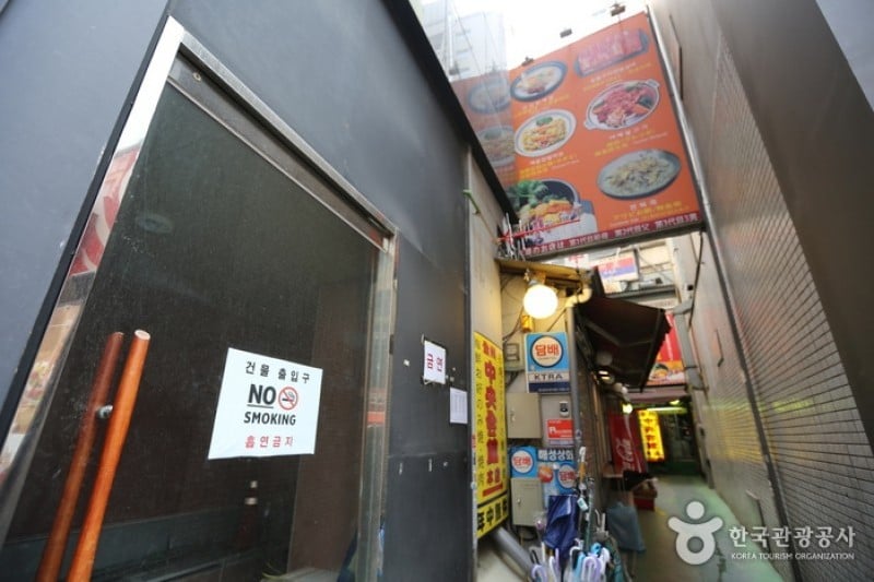 Jeonju Jungang Hoegwan - Myeongdong Branch (4/9)