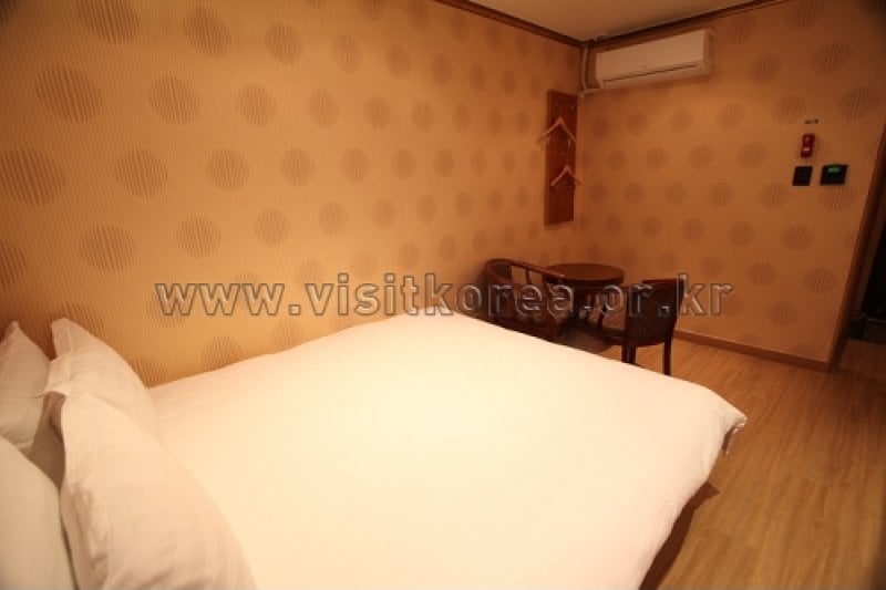 Hotel GS - Goodstay  (7/29)
