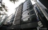 Max Hotel - Goodstay 