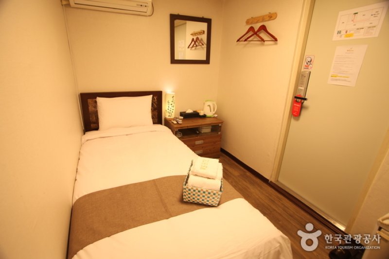 WS Hotel Sinchon - Goodstay  (11/16)