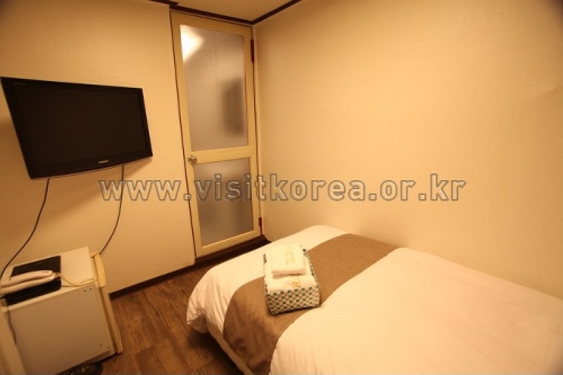 WS Hotel Sinchon - Goodstay  (13/16)