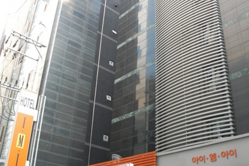 IMI Hotel - Goodstay  (2/18)