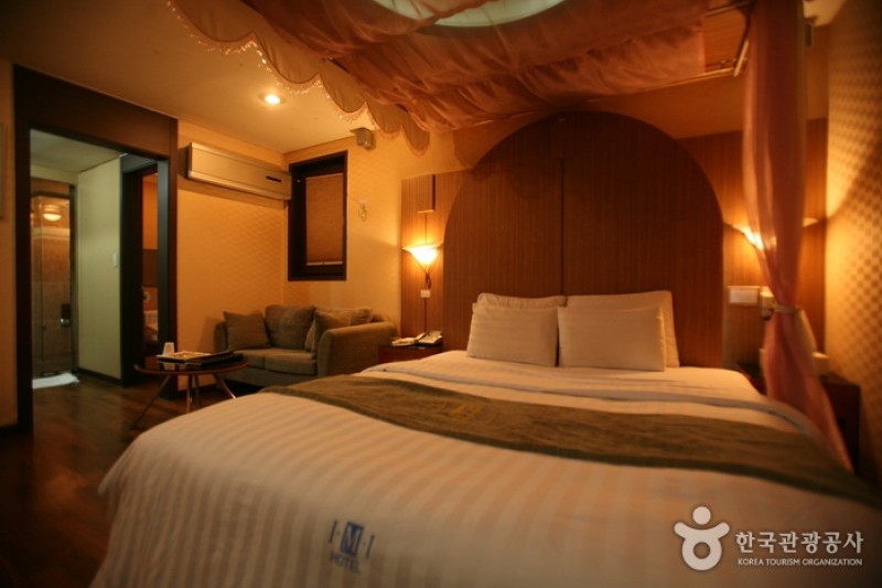 IMI Hotel - Goodstay  (5/18)