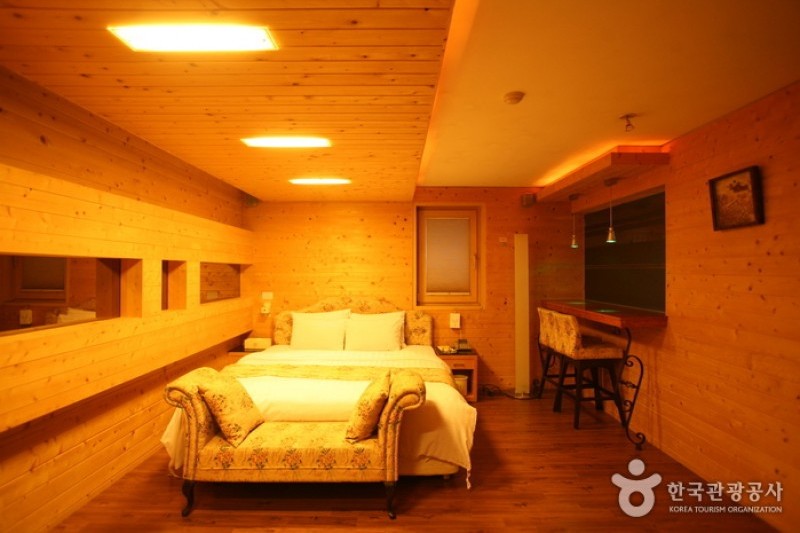 IMI Hotel - Goodstay  (10/18)
