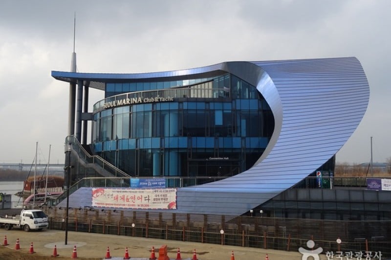 Seoul Marina Club &amp; Yacht  (8/12)
