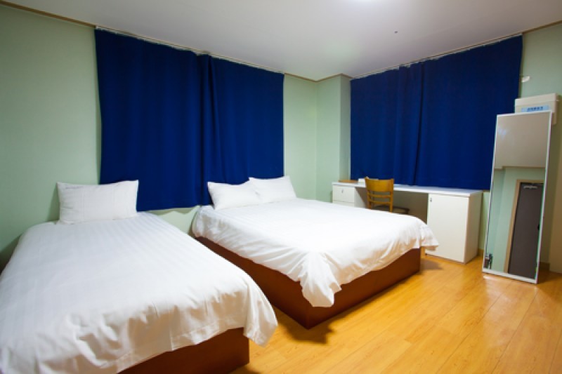Blooming House Residence - Goodstay  (2/25)