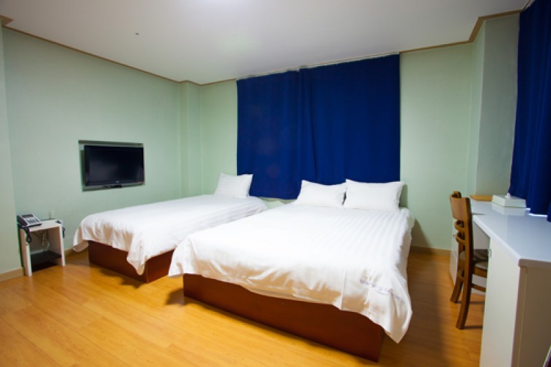 Blooming House Residence - Goodstay  (5/25)
