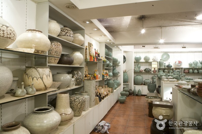 Eden Pottery  (6/16)