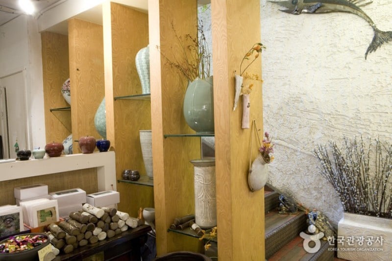 Eden Pottery  (10/16)