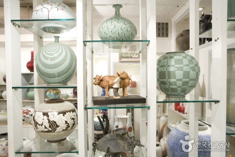 Eden Pottery  (11/16)