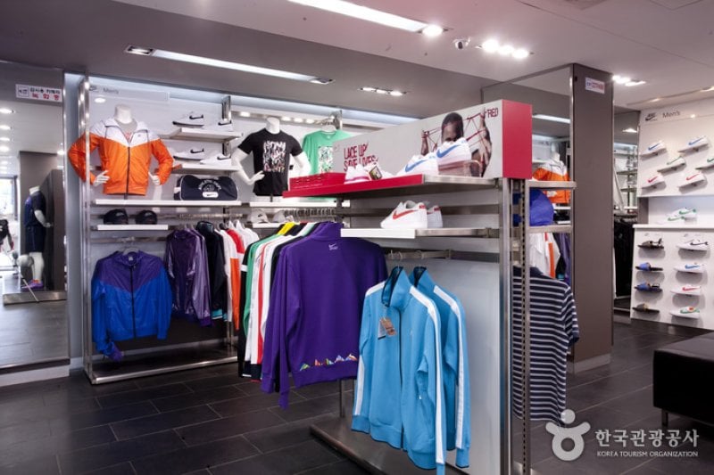 Nike - Munjeong Branch  (2/11)