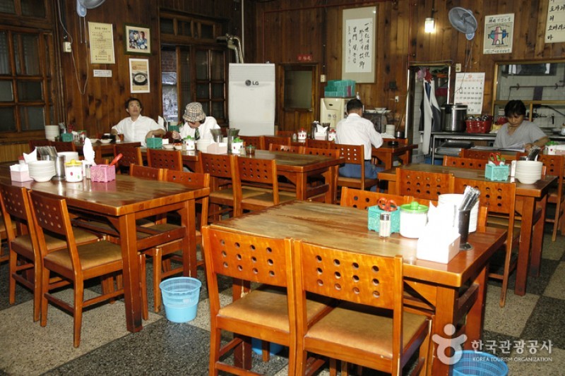 Imun Seolnongtang  (4/5)